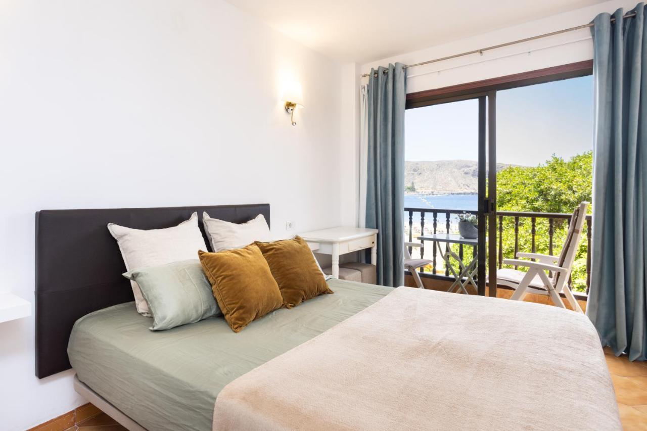 Classbnb - Seafront Studio With Beach View In The Center Of Los Cristianos Los Cristianos  Exterior photo